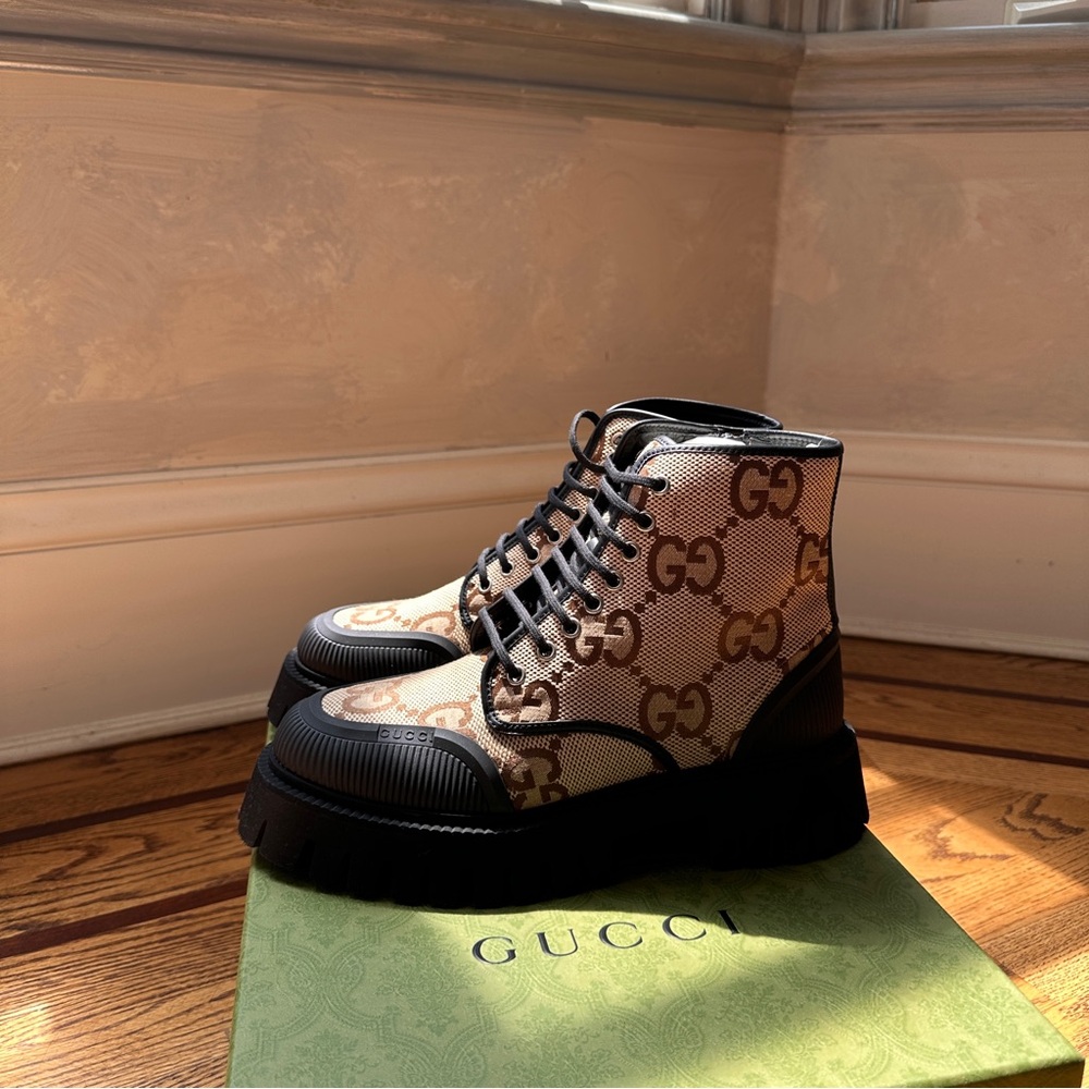 Gucci Maxi GG Canvas Lace Up Boots Size‎ 40.5 New with Box - Picture 6 of 10